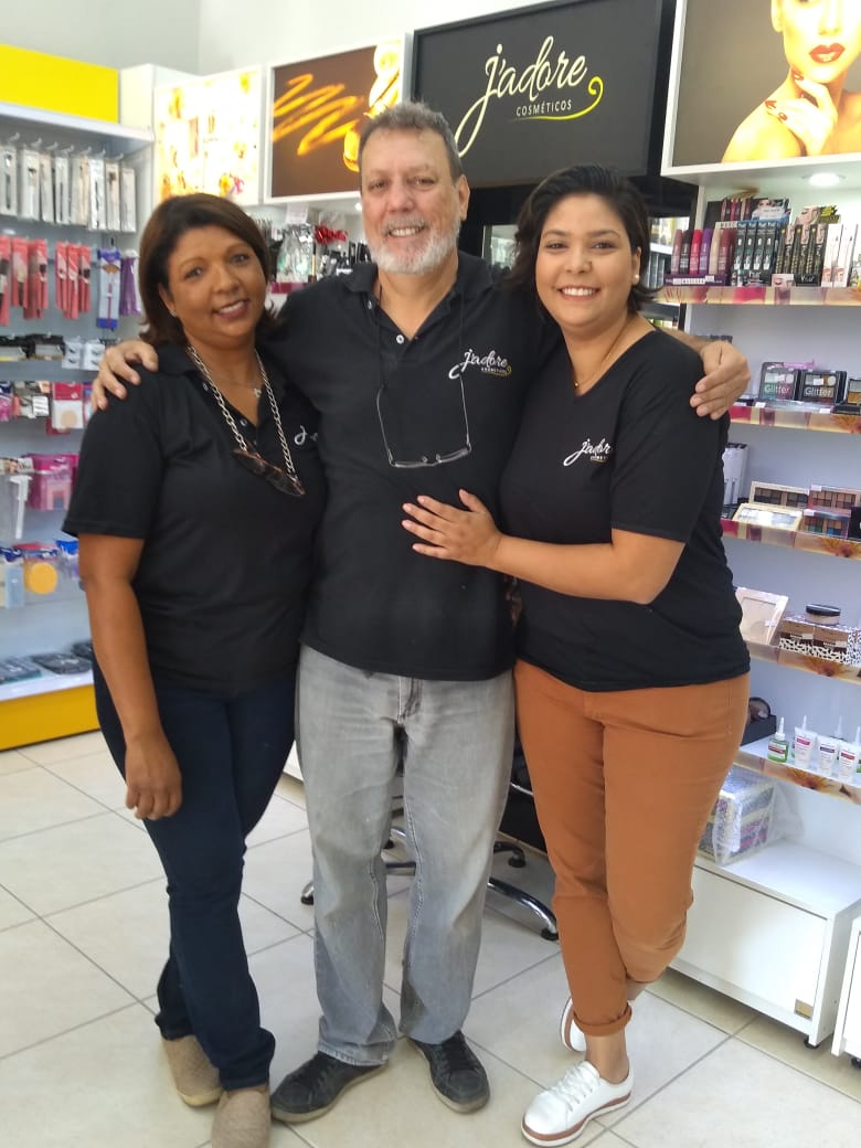 Família J'adore Cosméticos